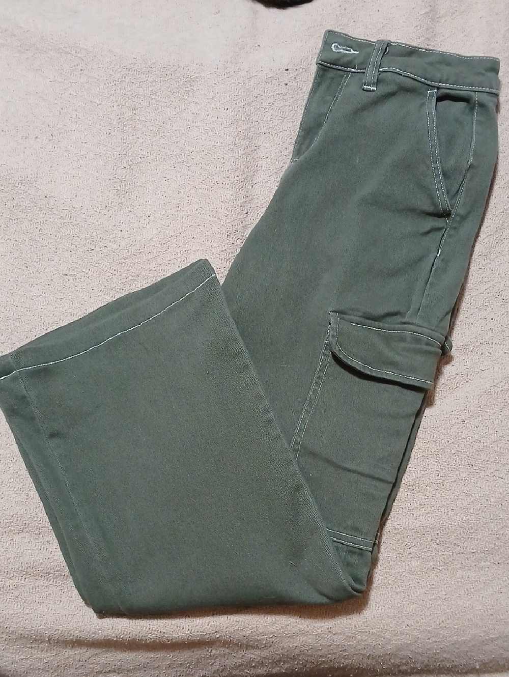Bluenotes Cargo Super High Rise Baggy Cotten Pants Olive Green